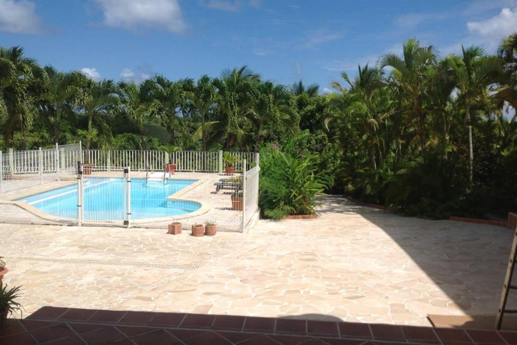 Vila Le Domaine De Boisvin Sainte-Anne  Exteriér fotografie